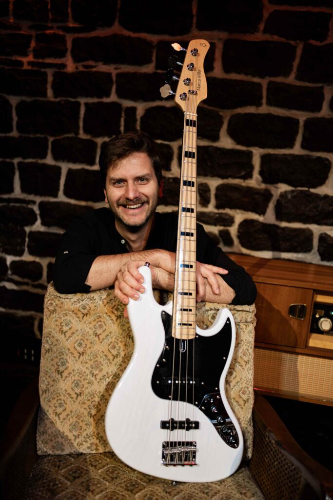 Stagebusters Band Timo Bass